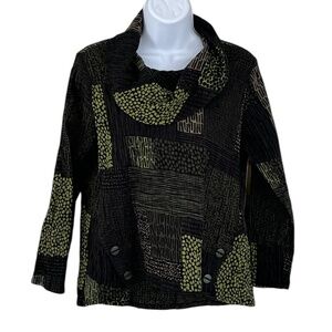 Habitat top in black and green, size XS, like new!